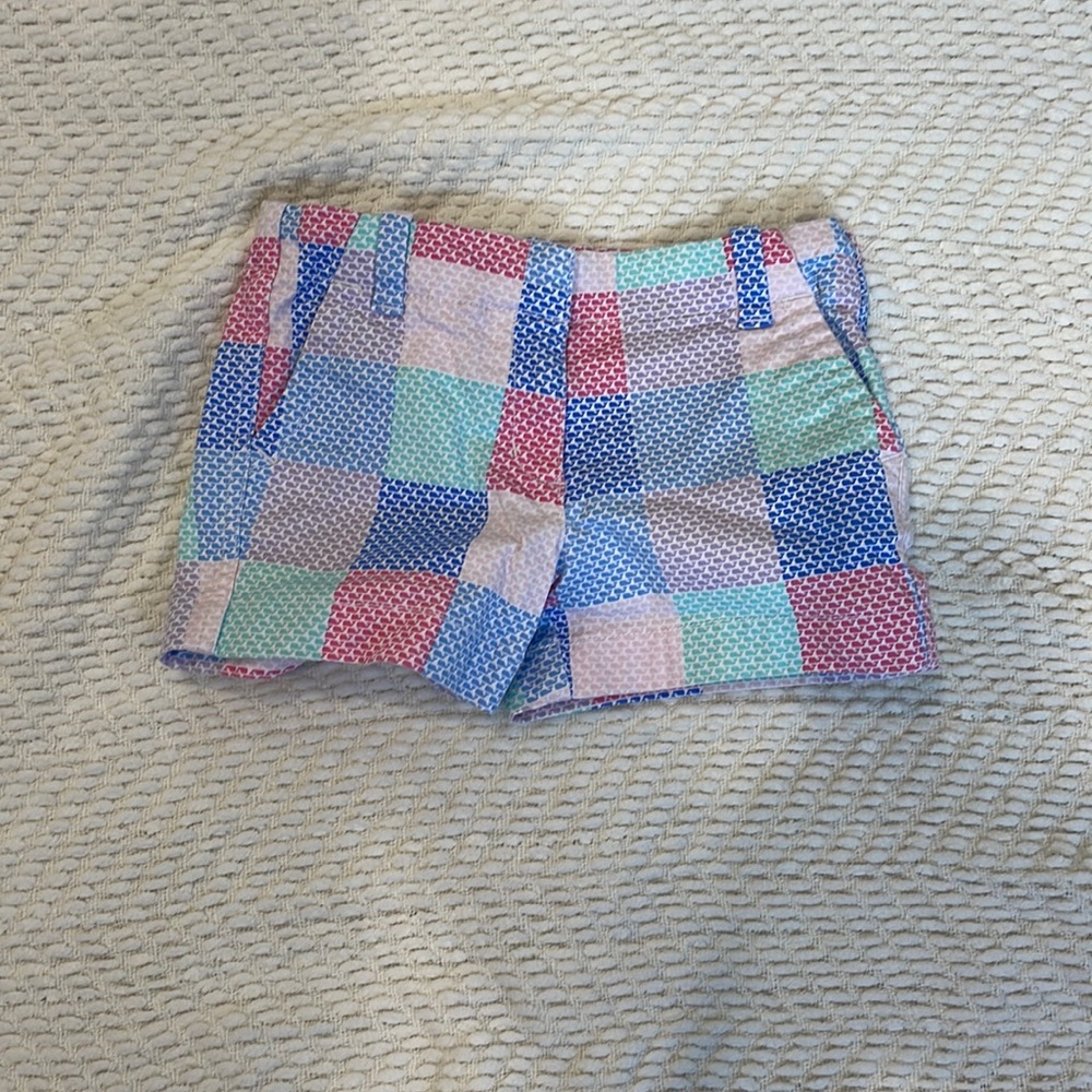 Girls Vineyard Vines Pathchwork whale shorts